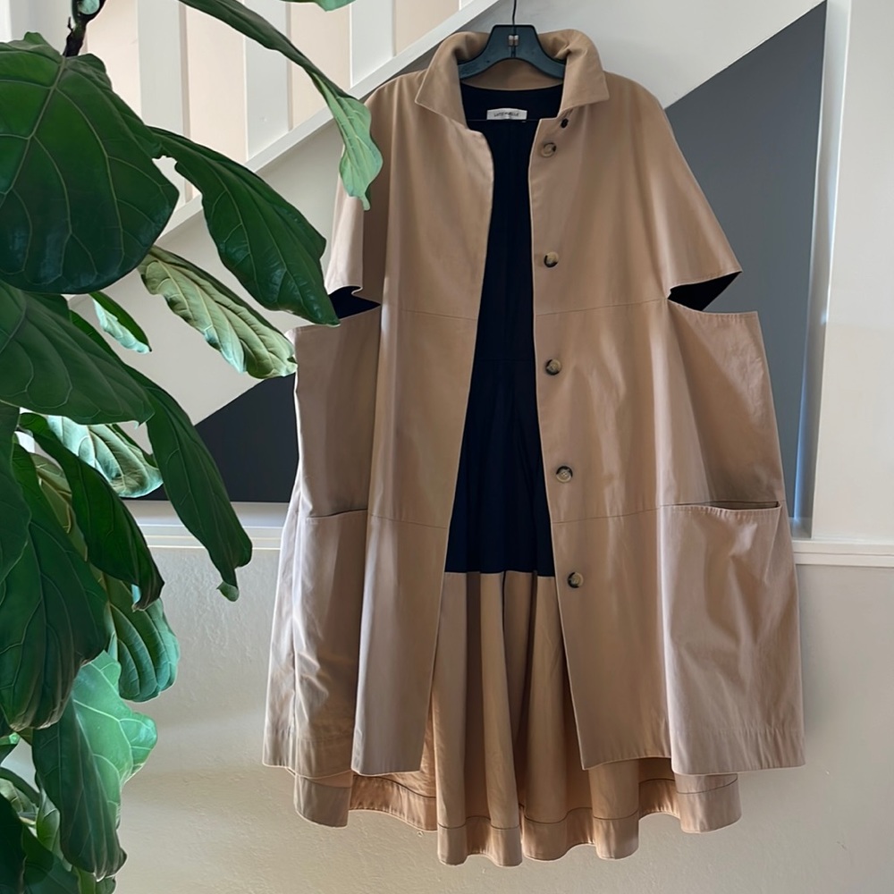NWT Lutz Huelle Cape Beige